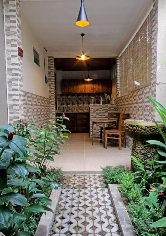Sari House Ubud - Balinese Style Homestay Bagian luar foto